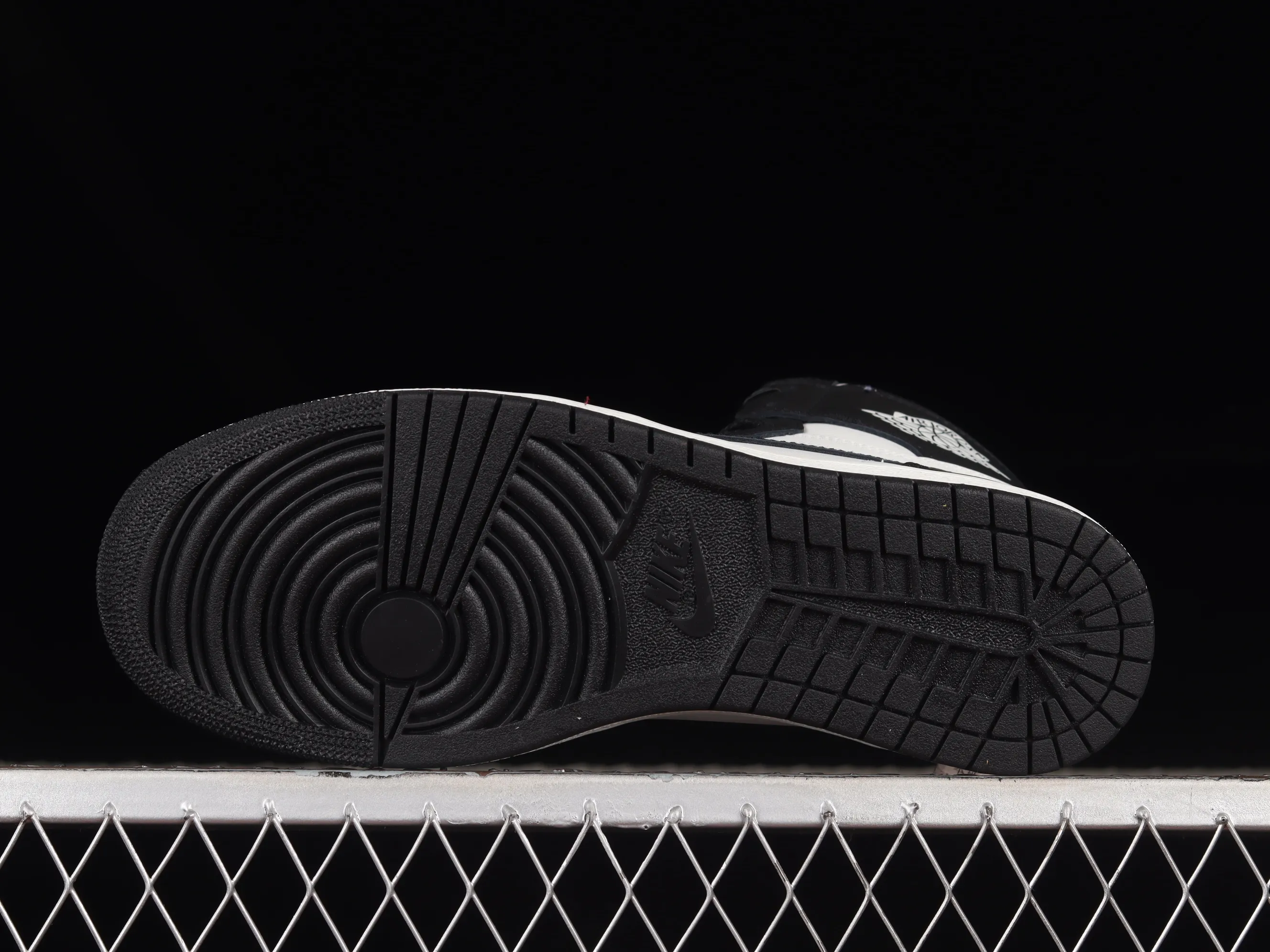 All categories Air Jordan Jordan series basketball shoes Air Jordan 1 High LJR version Air Jordan 1 High 85 "Black White" AJ1 Joe 1 Black and White Panda BQ4422-001